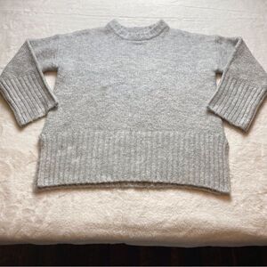 TopShop Gray Crew Neck Long Sleeve Sweater Size 2